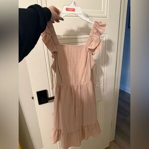 Elegant Pink Ruffle Sleeve Dress
